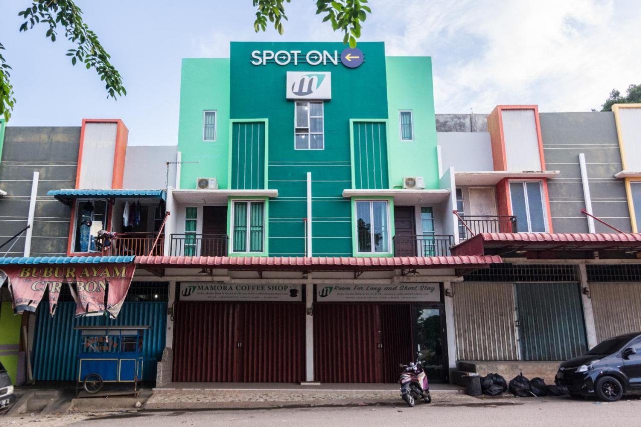 Oyo 1917 Mamora Homestay Batam Extérieur photo