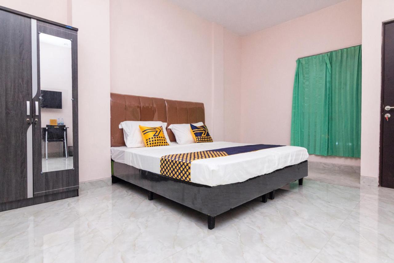 Oyo 1917 Mamora Homestay Batam Extérieur photo